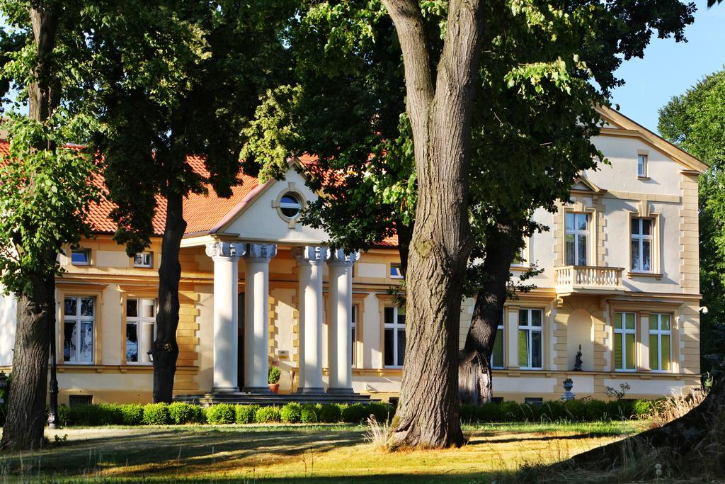 Palac Piorunow & Spa Kwiatkowice Exterior photo